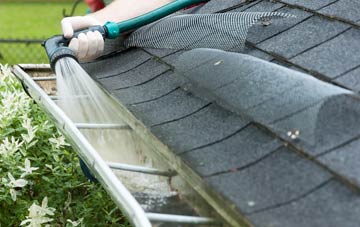 Llanfairyneubwll gutter cleaning costs